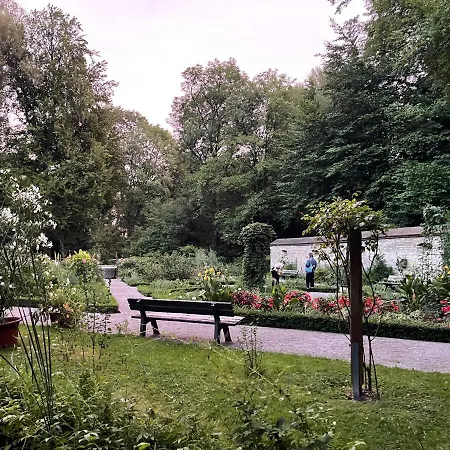 Apartament Am Roten Tor