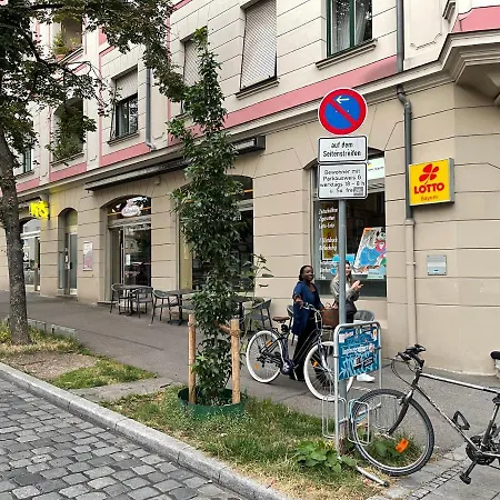 Am Roten Tor * אוגסבורג